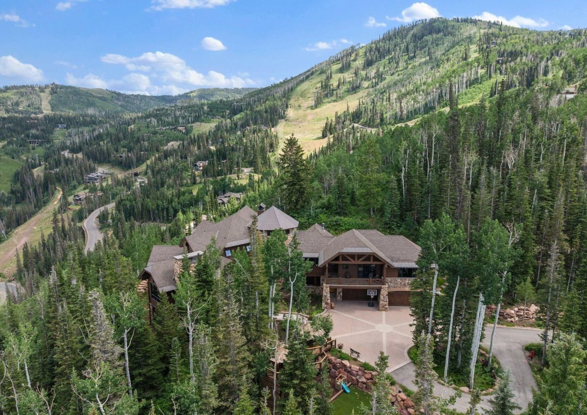 Views of the Gated Community Colony at White Pine Canyon