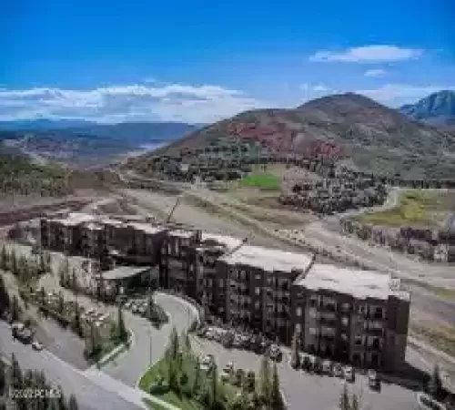 Black Rock Mountain Resort Aerials (5)