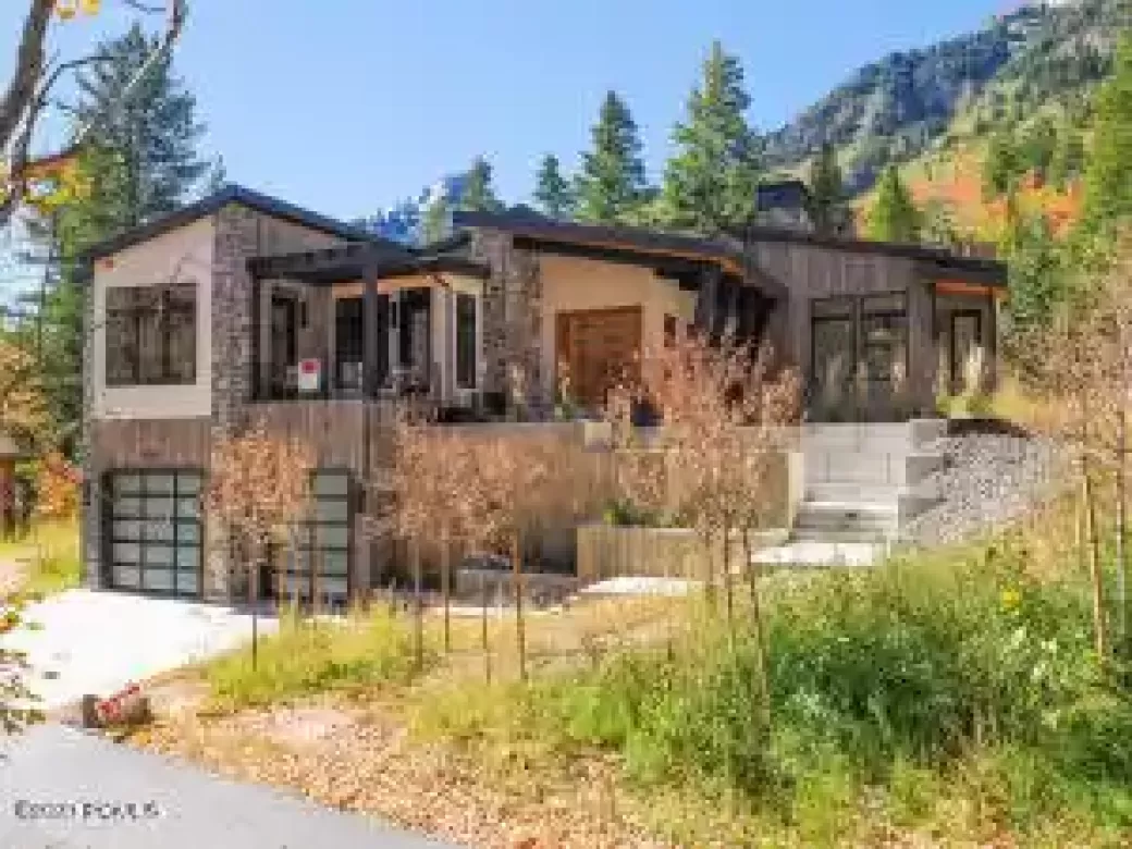 9335 N Canopy Lane, Sundance, UT 84604