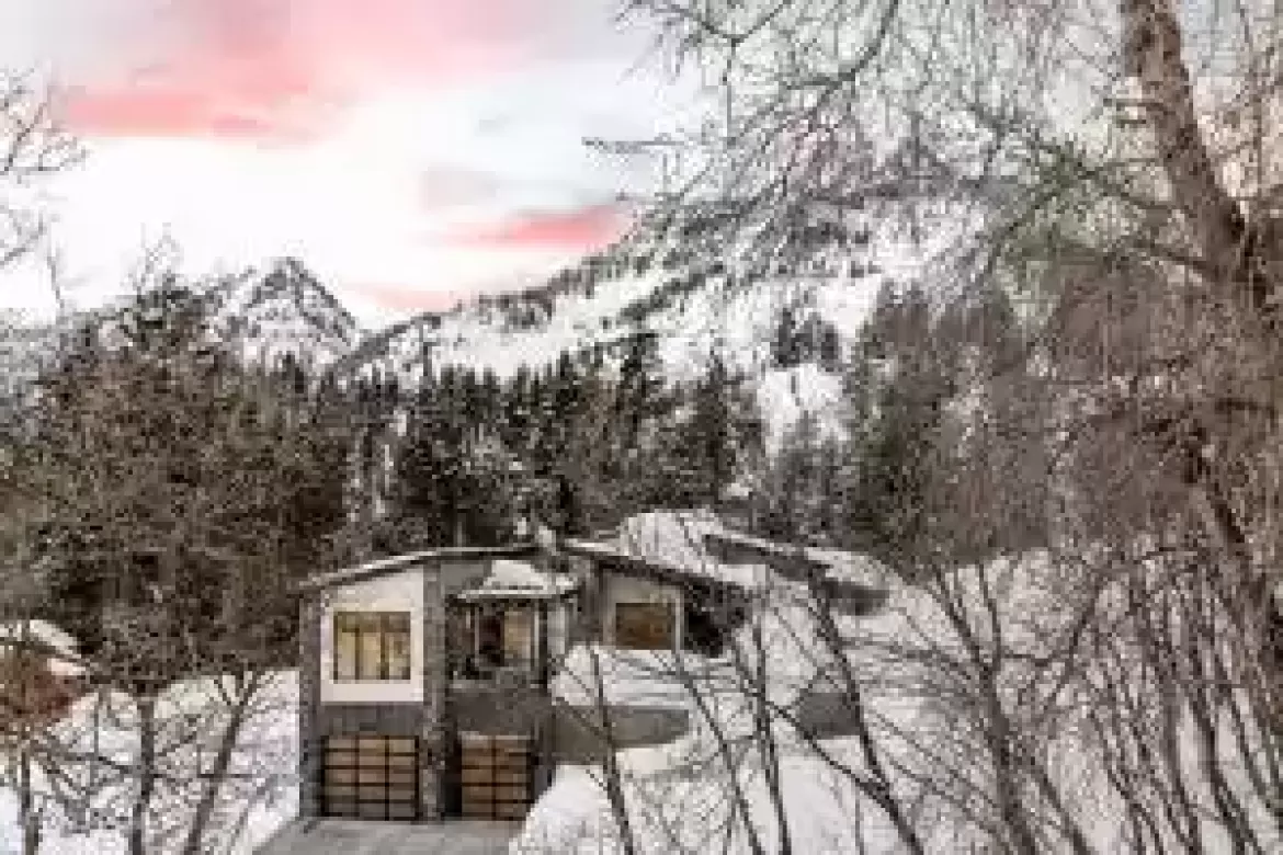 9335 N Canopy Lane, Sundance, UT 84604