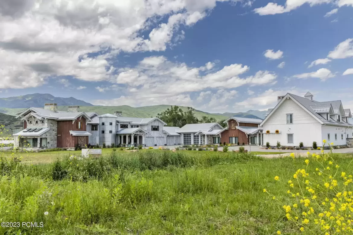 2790 S Charleston Road, Charleston, UT 84032