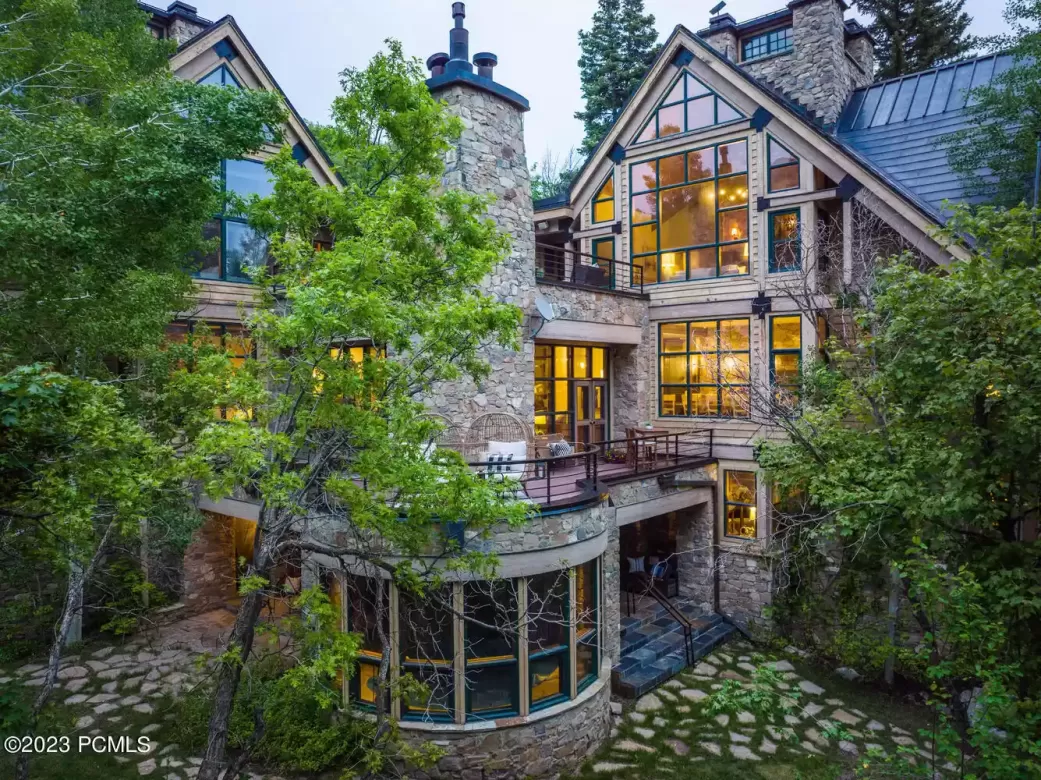 9267 Mile 23 Lane, Sundance, Utah 84604
