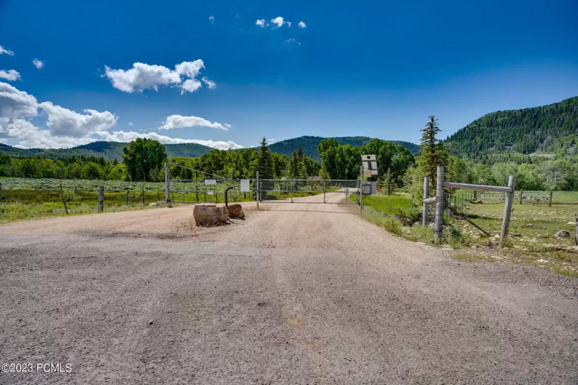 6080 Diamond Dell Circle, Kamas, Utah 84036