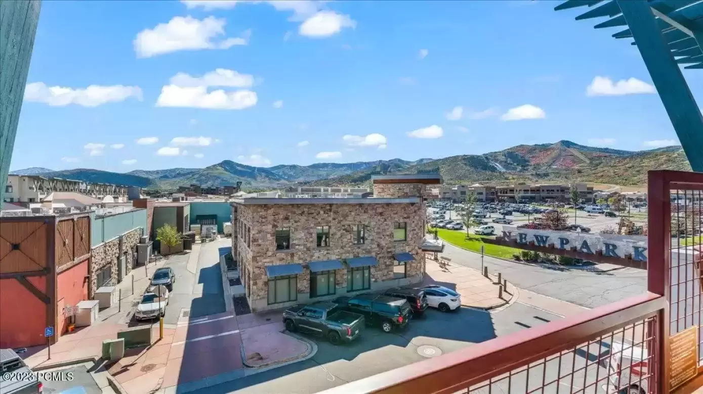 1476 Newpark Boulevard Unit 306, Park City, UT 84098
