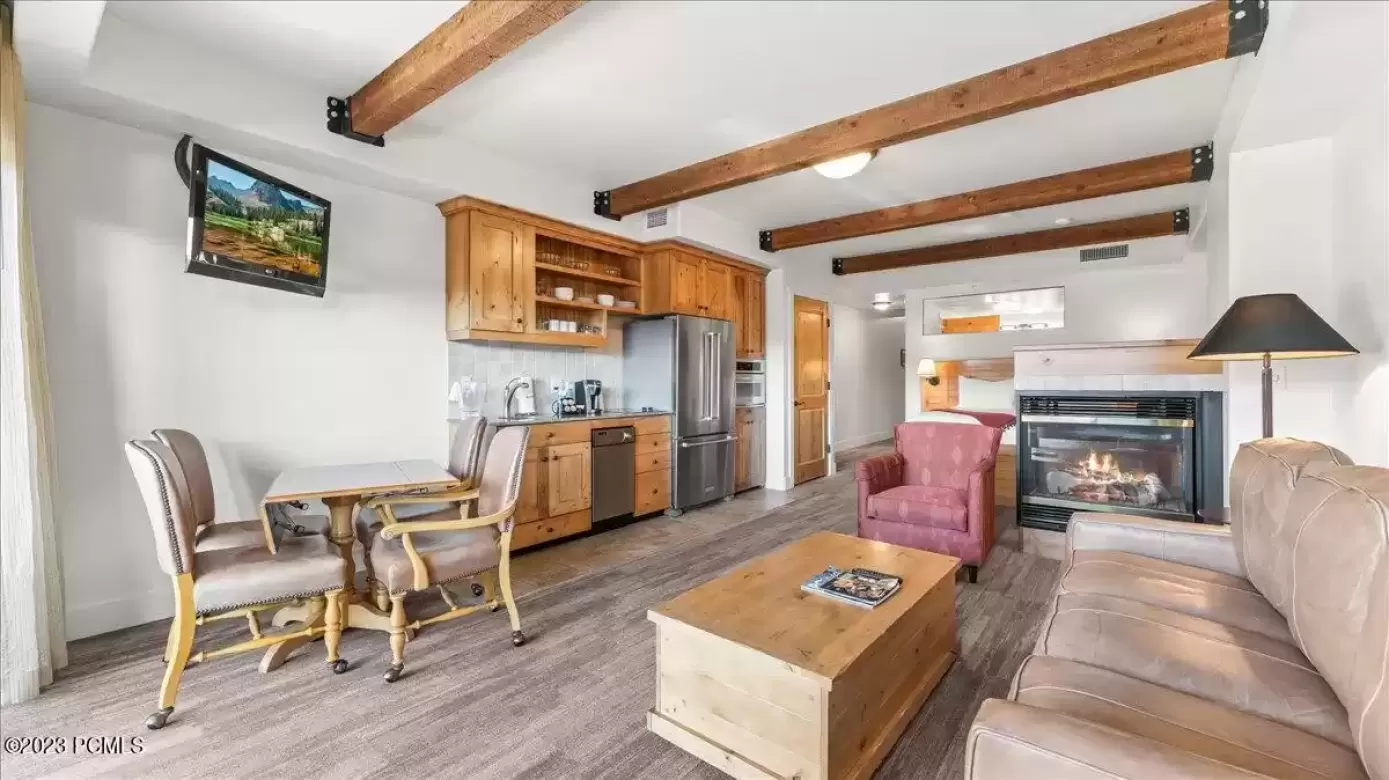 1476 Newpark Boulevard Unit 306, Park City, UT 84098