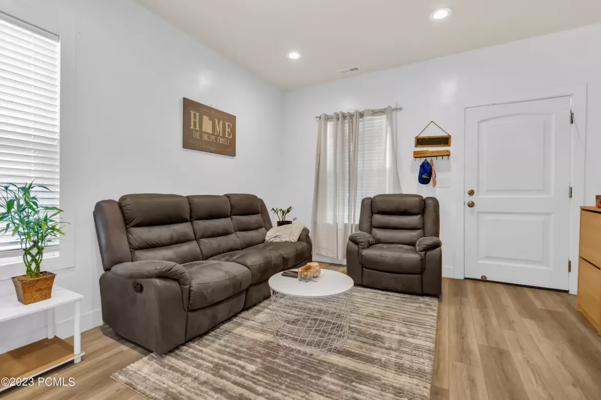 25 Cleveland Avenue, Salt Lake City, Utah 84115