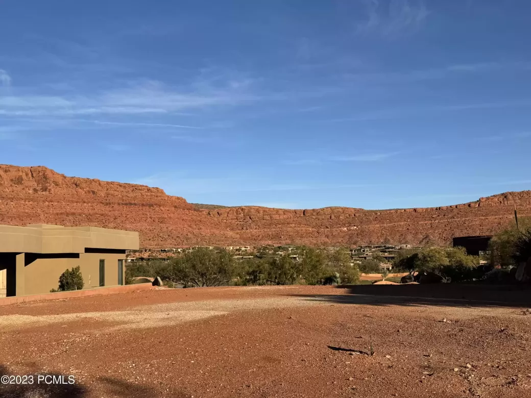 2549 Sinagua Trail, St. George, Utah 84770
