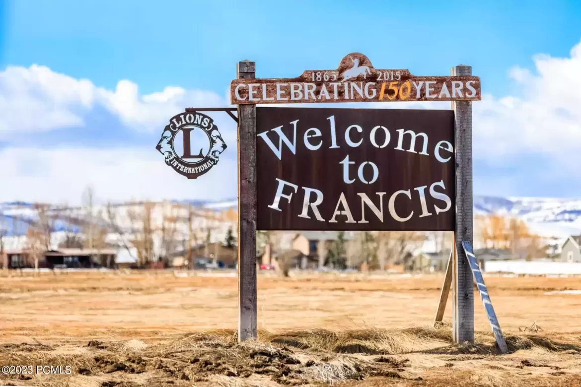 1315 Rocky Mountain Way, Francis, Utah 84036