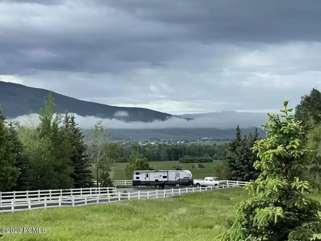 795 Bridle Way, Oakley, UT 84055