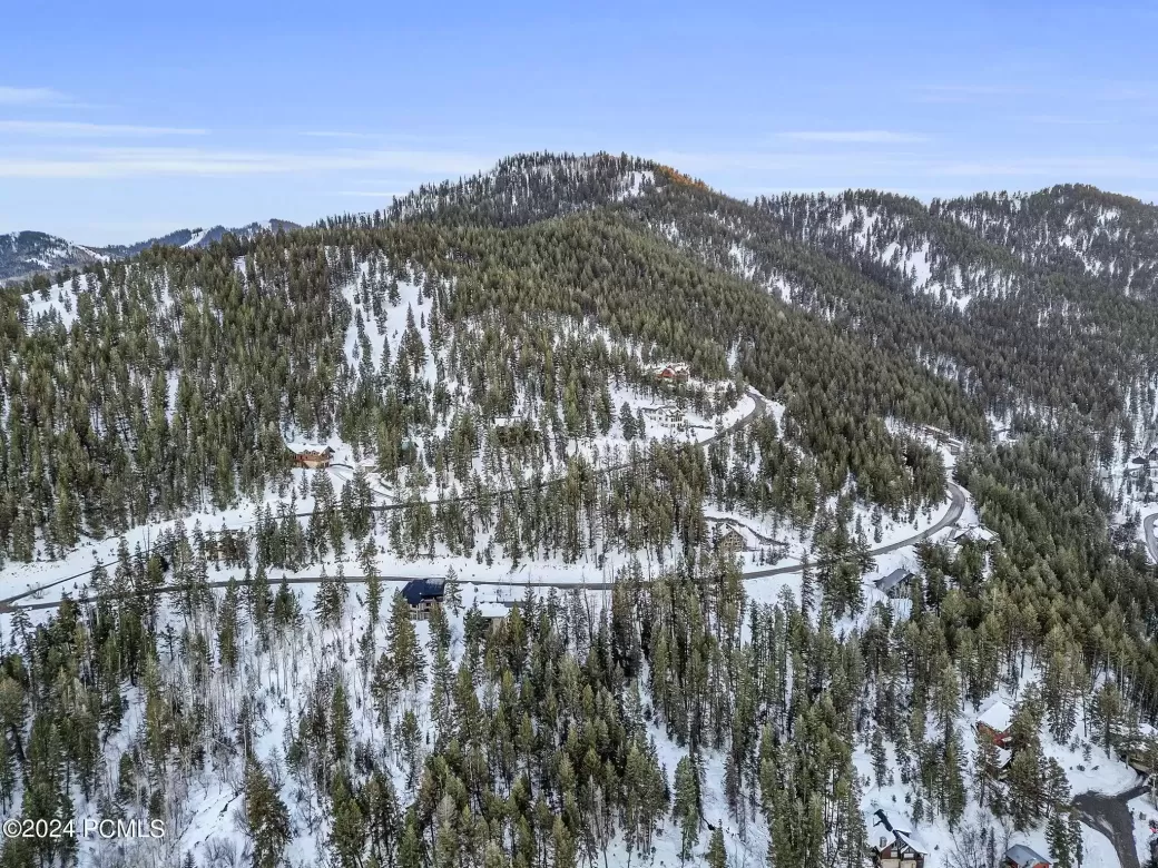 475 Matterhorn Drive, Park City, Utah 84098