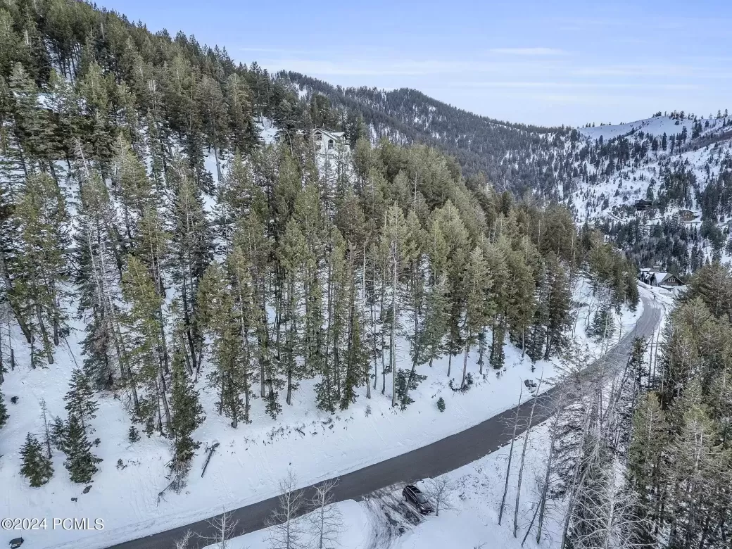 475 Matterhorn Drive, Park City, Utah 84098