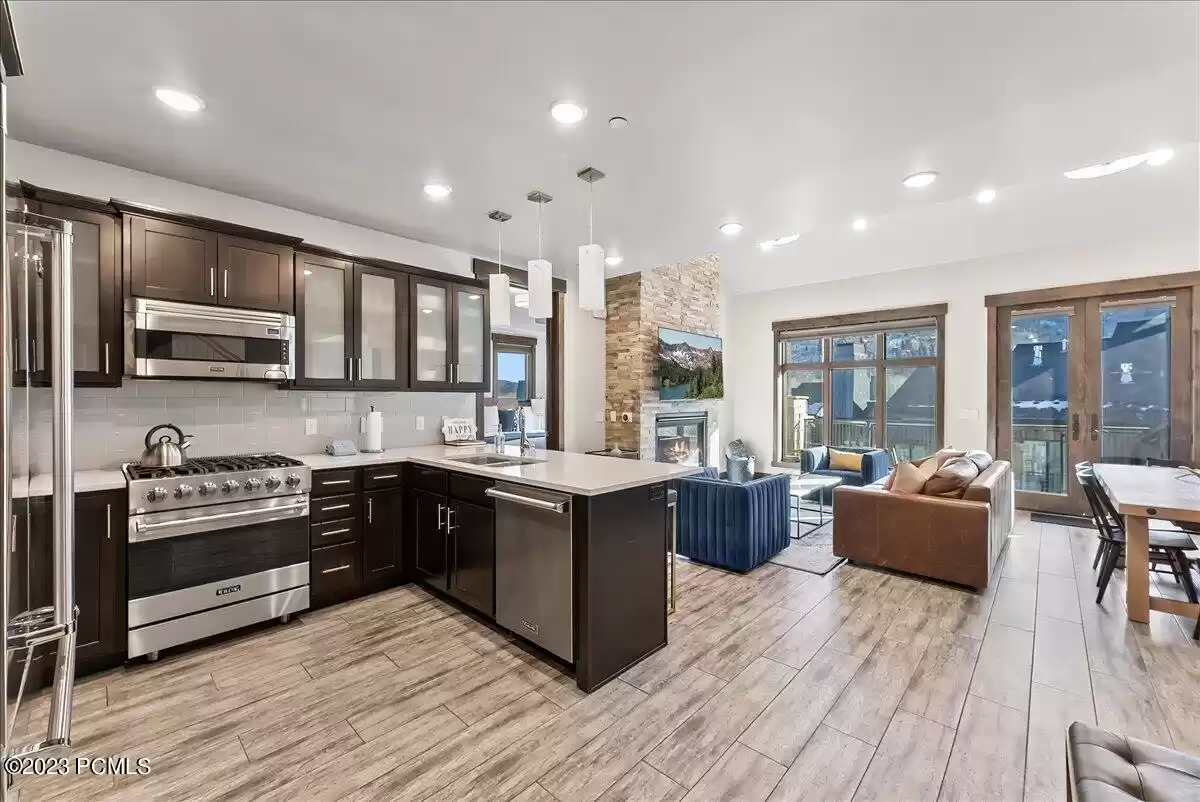 3703 Blackstone Drive Unit Unit 309, Park City, Utah 84098