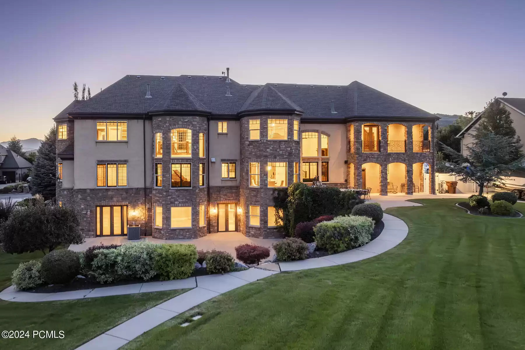 322 Pfeifferhorn Drive, Alpine, Utah 84004