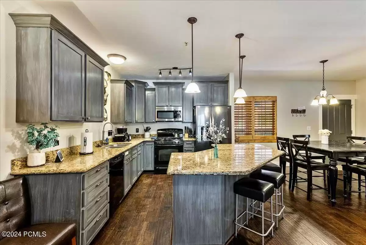 5501 N Lillehammer Lane Unit 4303, Park City, UT 84098