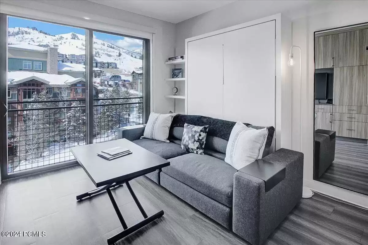 2670 Canyons Resort Drive Unit 420, Park City, Utah 84098