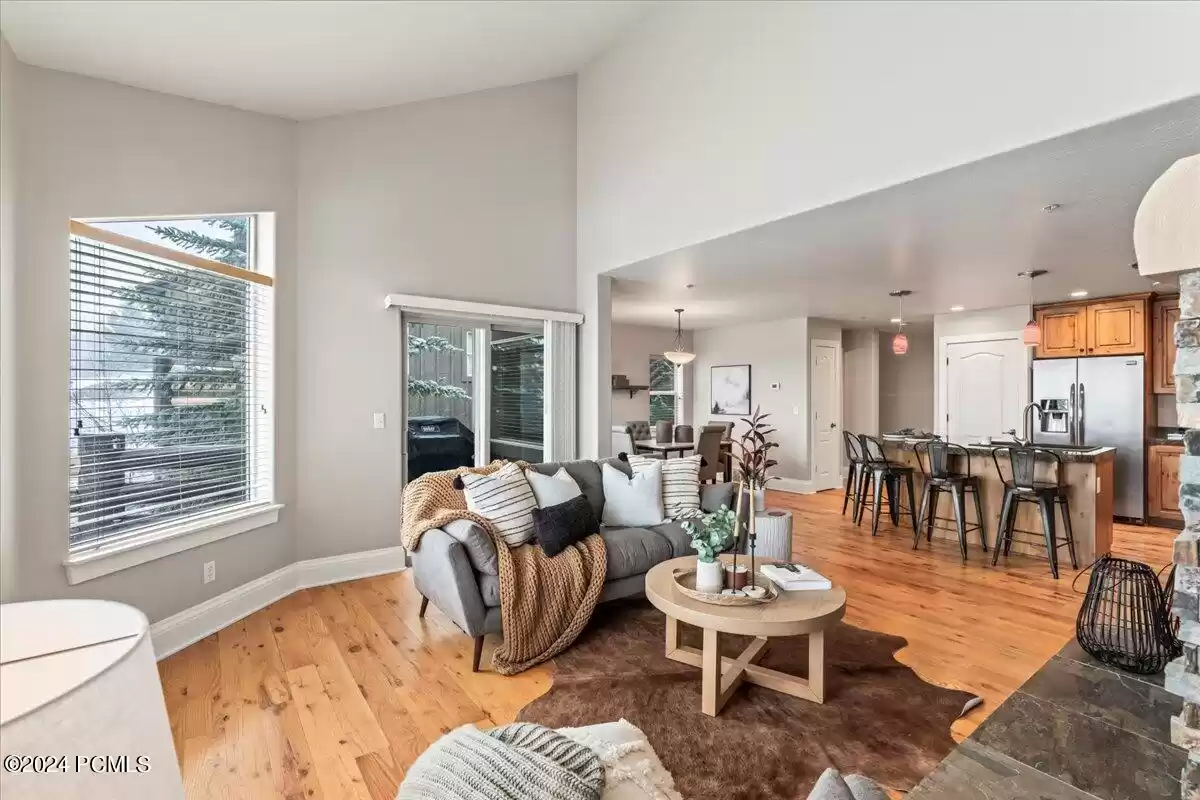 5231 Cove Canyon Drive Unit # A, Park City, Utah 84098