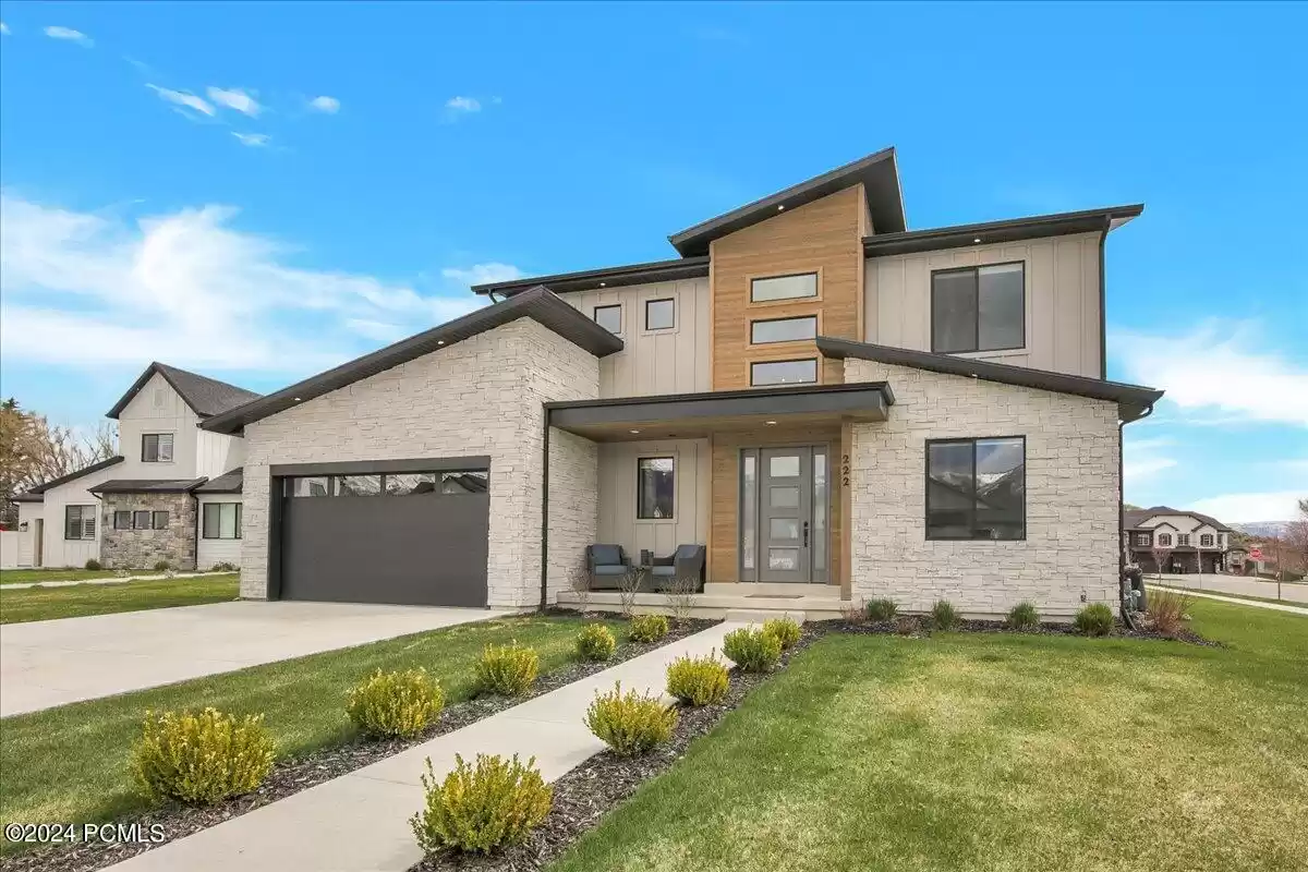 222 350 East, Midway, Utah 84049