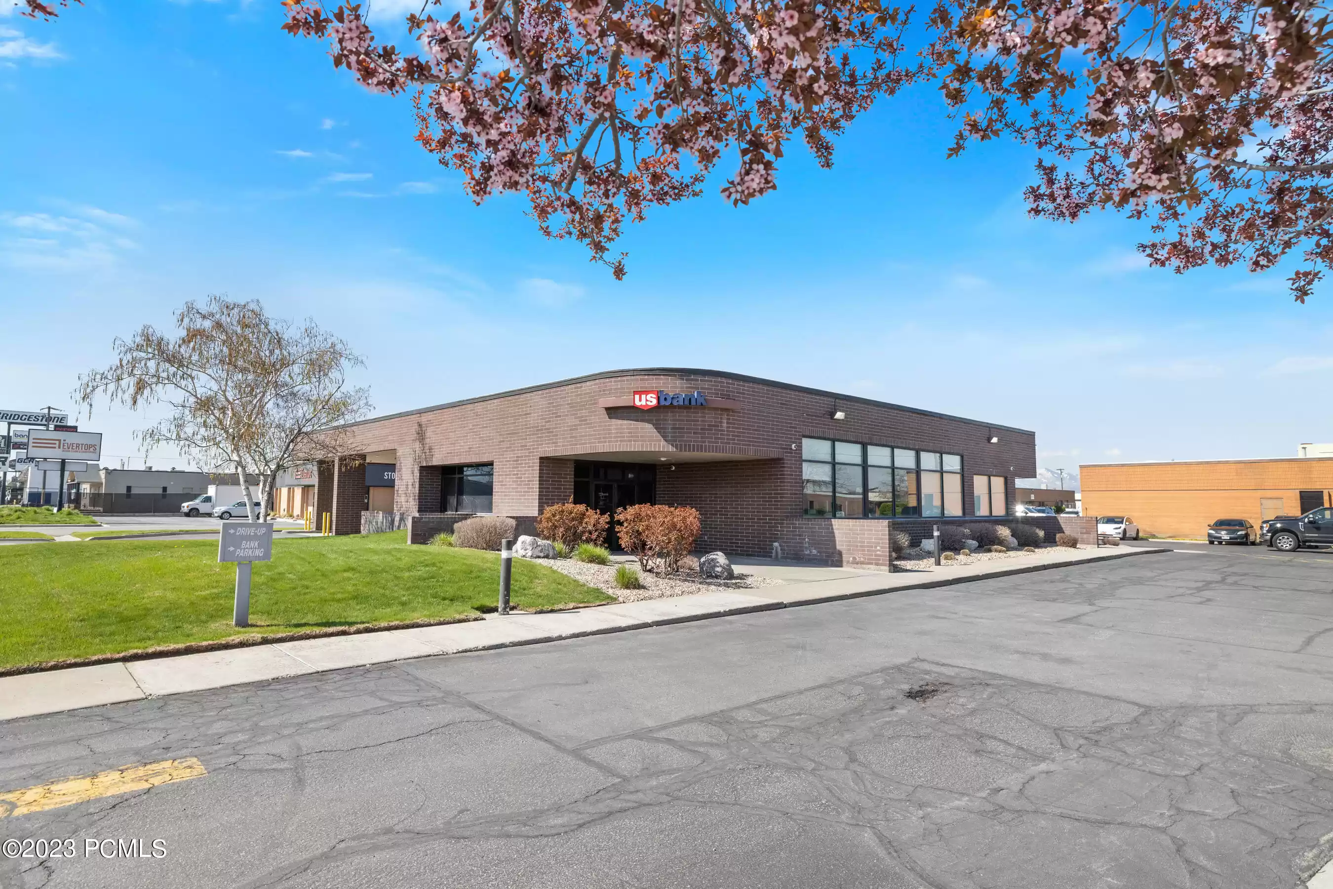 2714 S 300 West, Salt Lake City, UT 84115