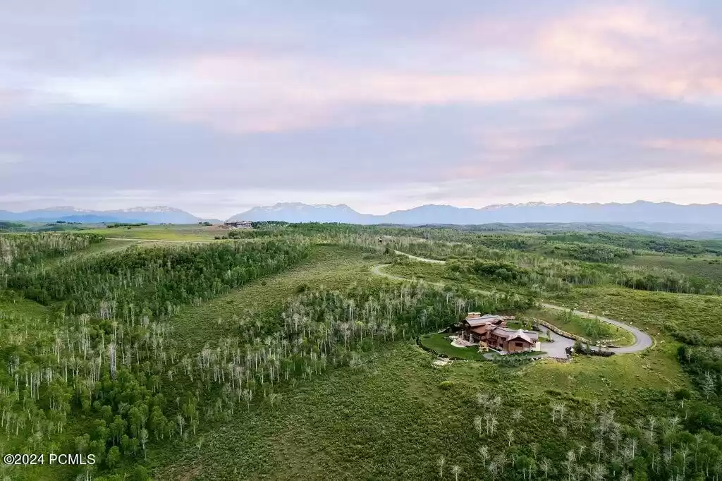 2586 N Whispering Springs Hollow Road, Heber City, UT 84032