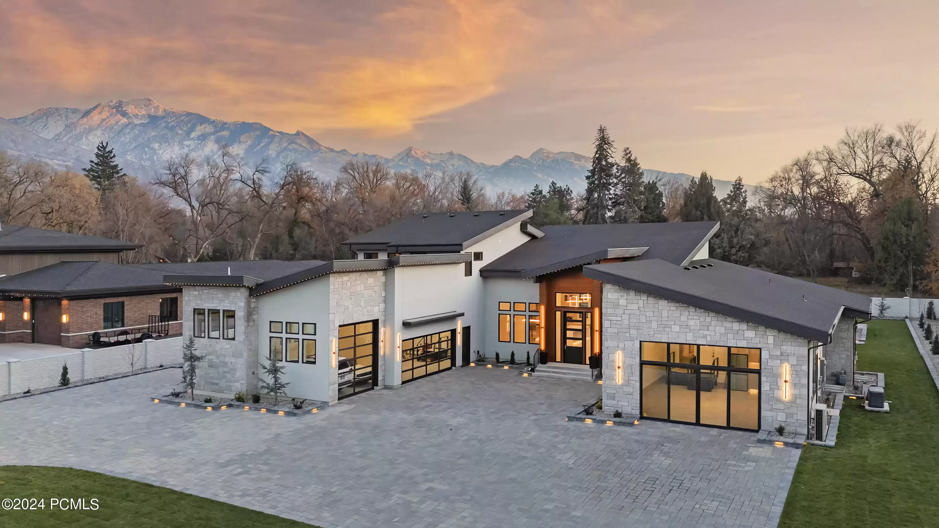 2222 Walker Lane, Holladay, Utah 84117