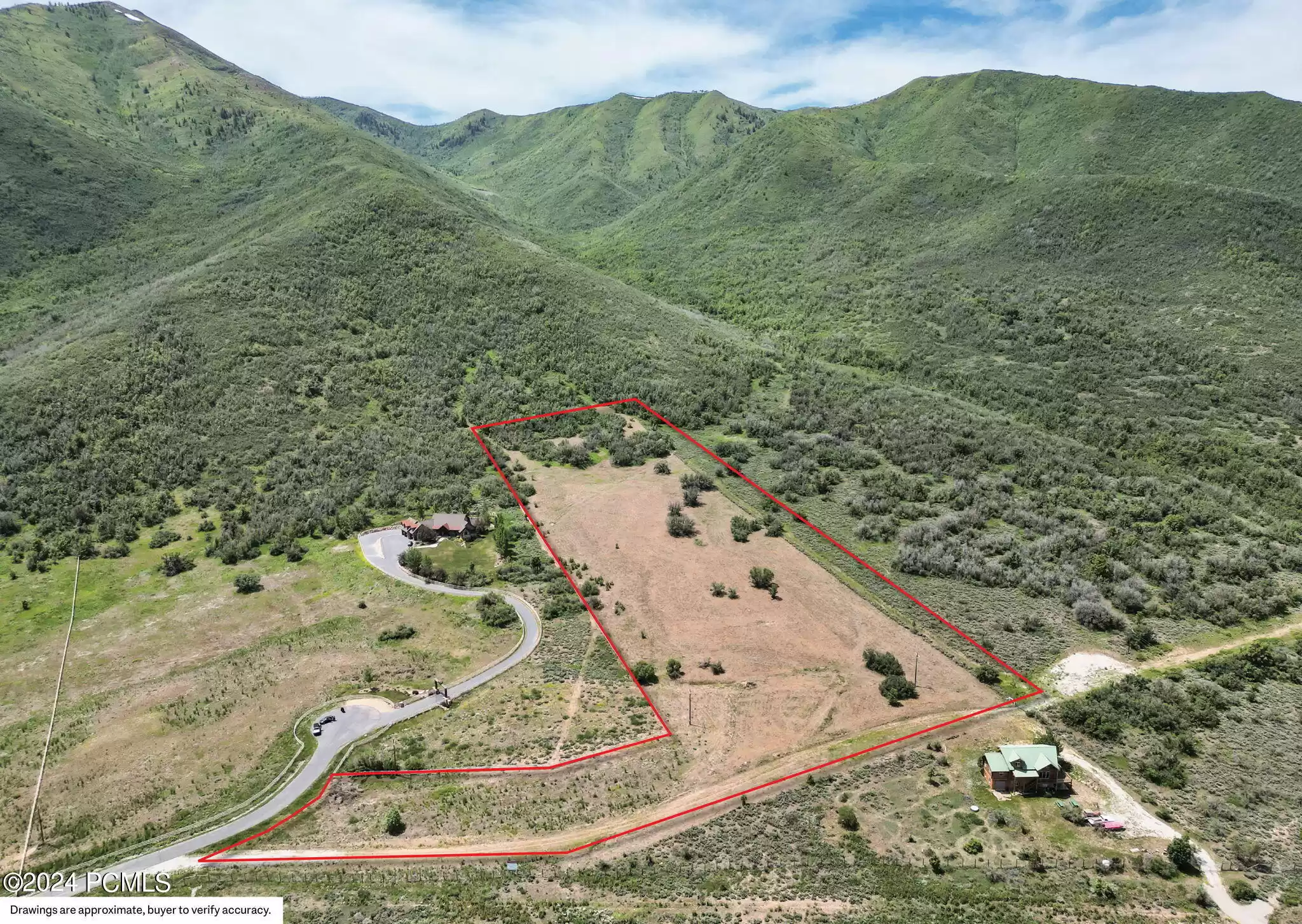 8120 S Lakeside Circle, Wallsburg, UT 84082