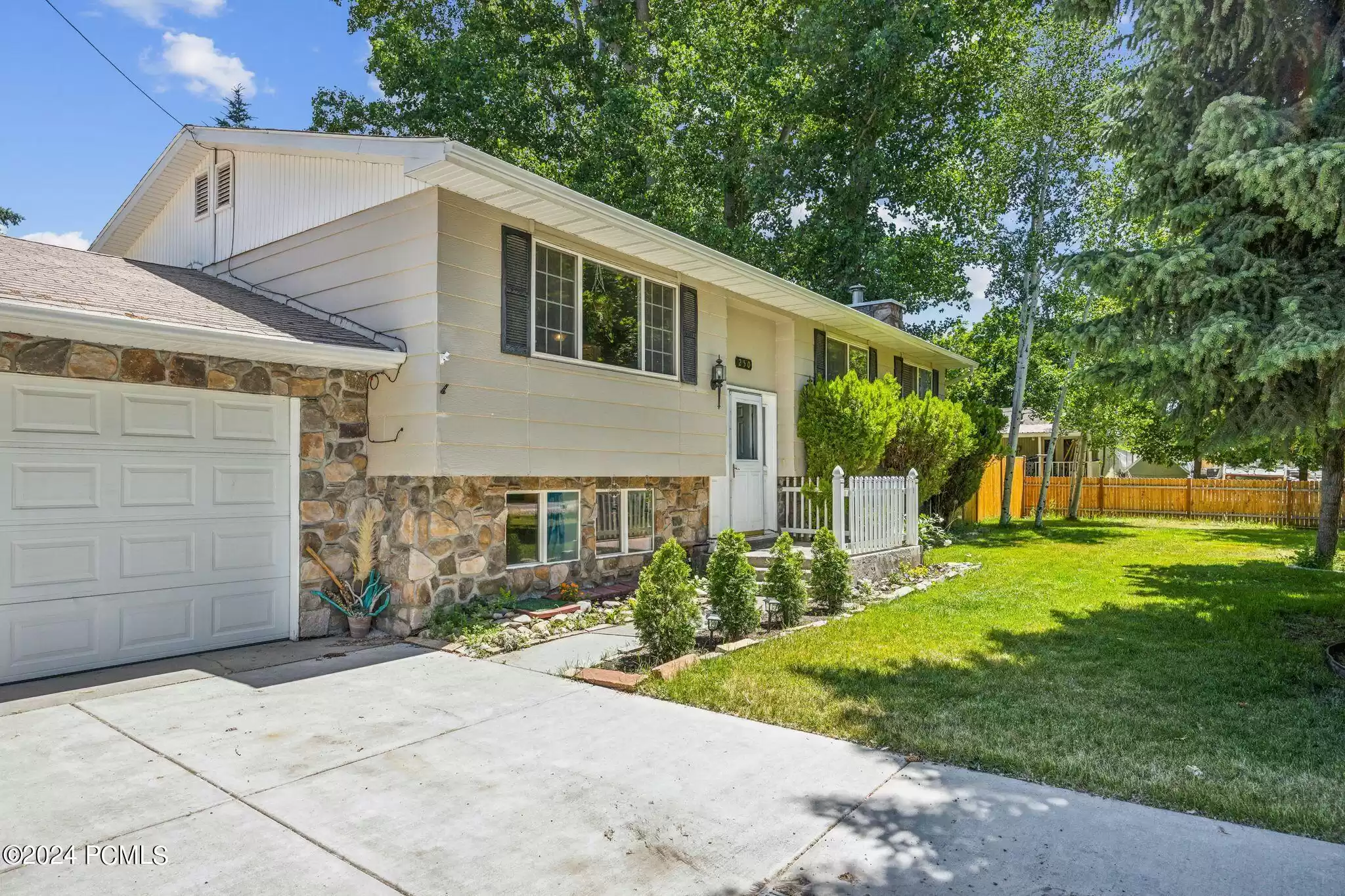 250 500 W, Heber City, Utah 84032