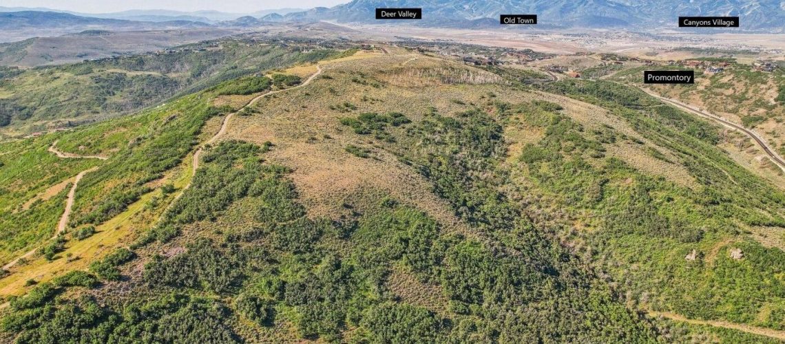 Scenic mountain views from large acreage land in Rockport Ranches near Park City Utah